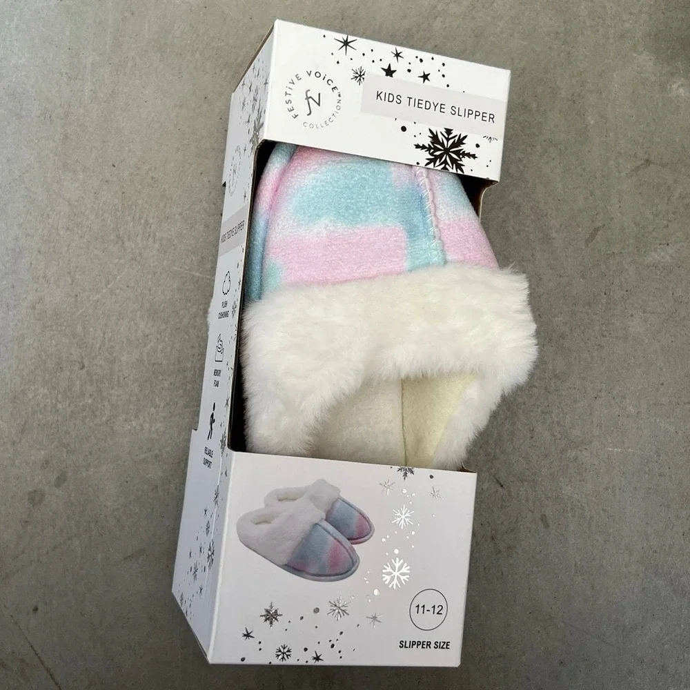 Festive Voice Collections Unisex Kids Tie Dye Slip-On Faux Fur Slippers 11-12