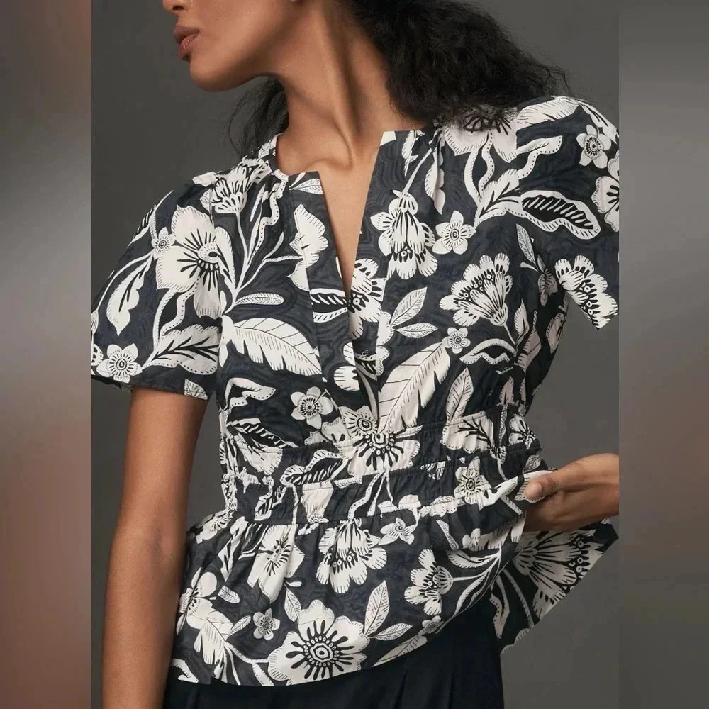 Anthropologie The Somerset Blouse Black & White Floral V-Neck Puff Sleeve Peplum