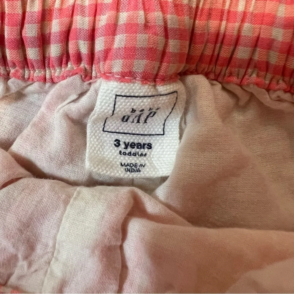 Gap Baby Set of Stripes Pink Summer Shorts Two Size 18/24 Months 3 y/o