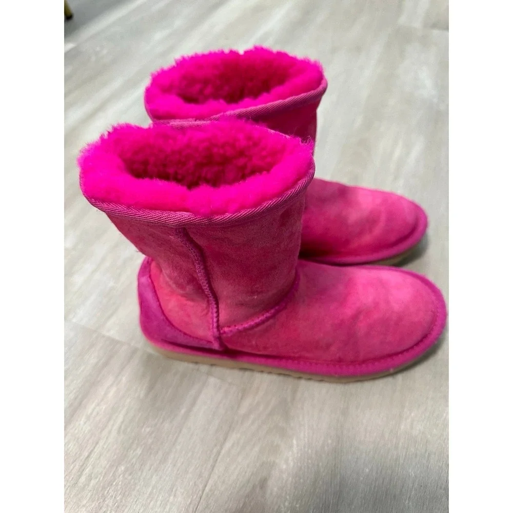UGG Australia brighten any