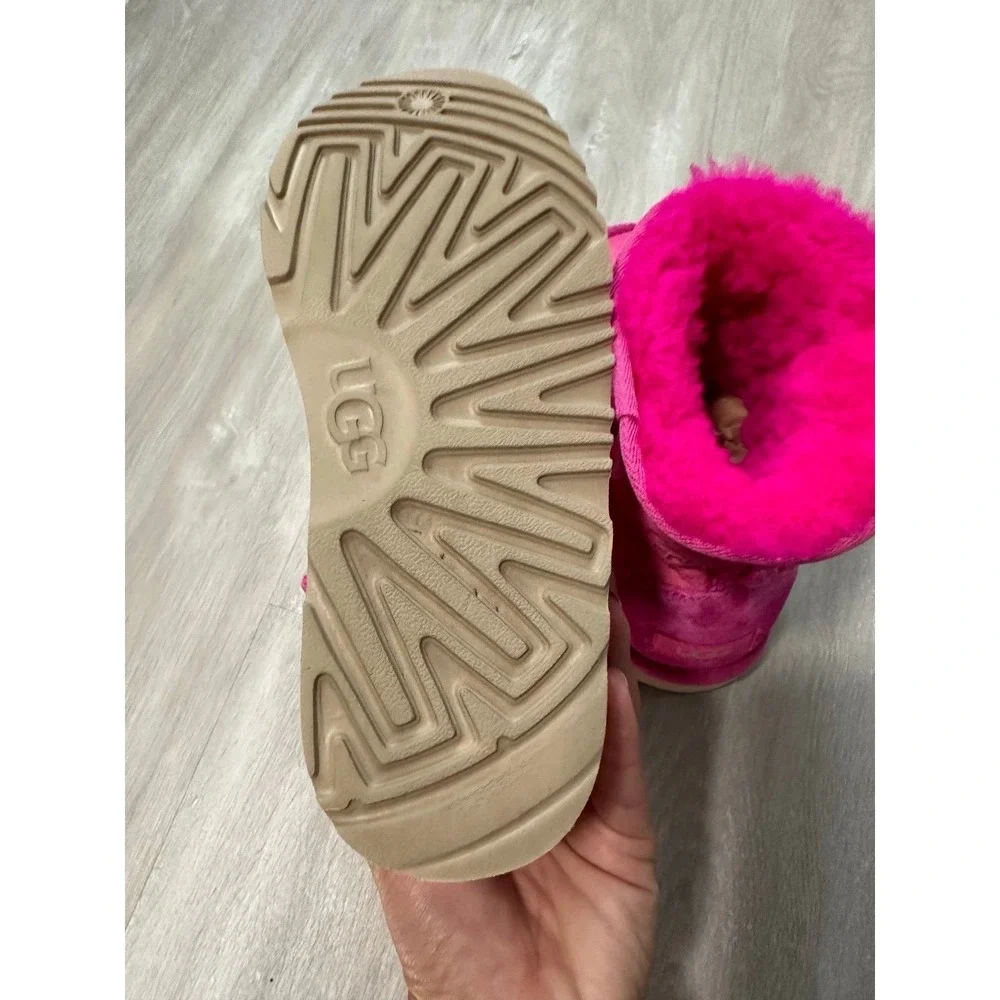 UGG Australia brighten any