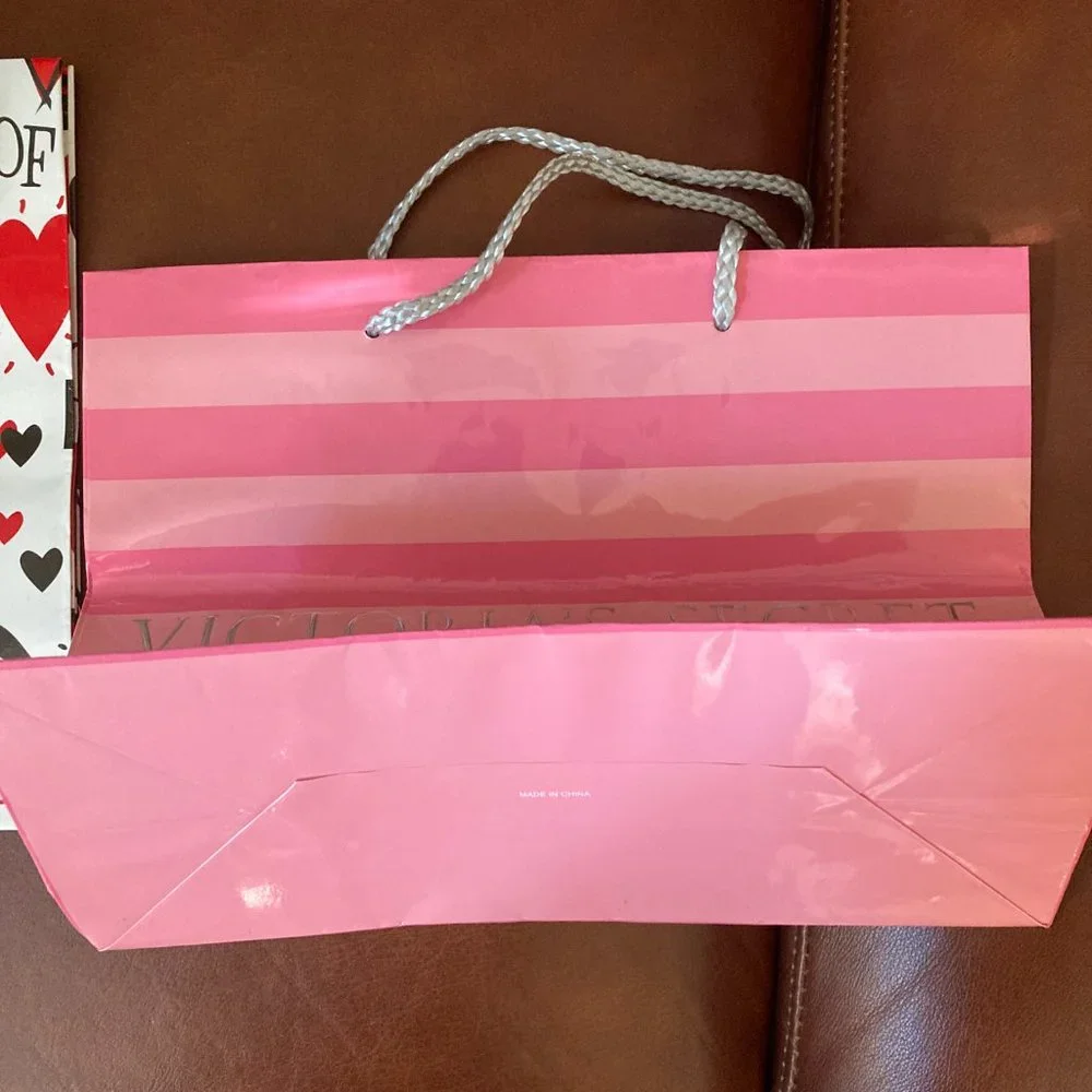 Lot of Party Supplies-Disposable Wine Glasses and Victoria Secret Gift B…