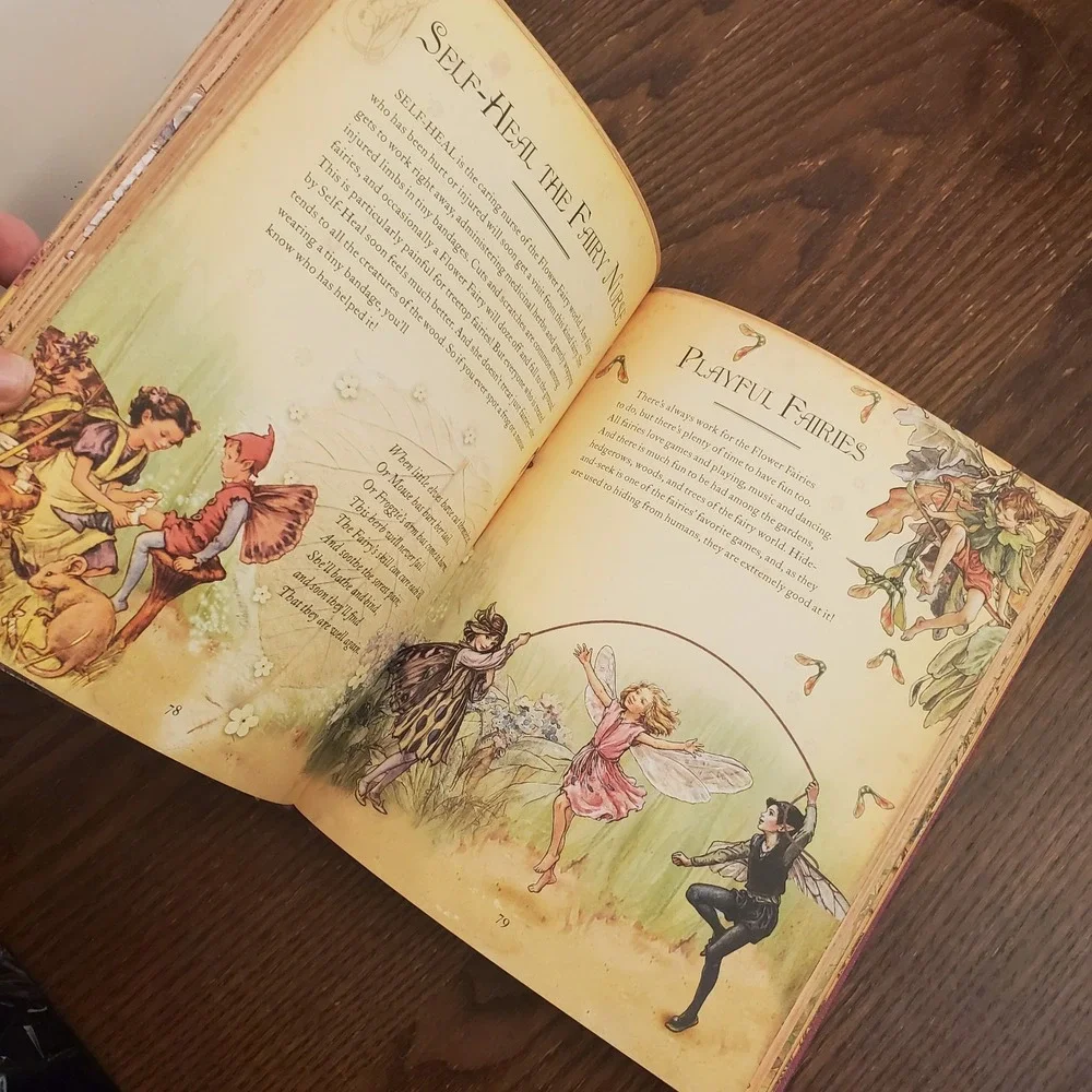 N/A girls book