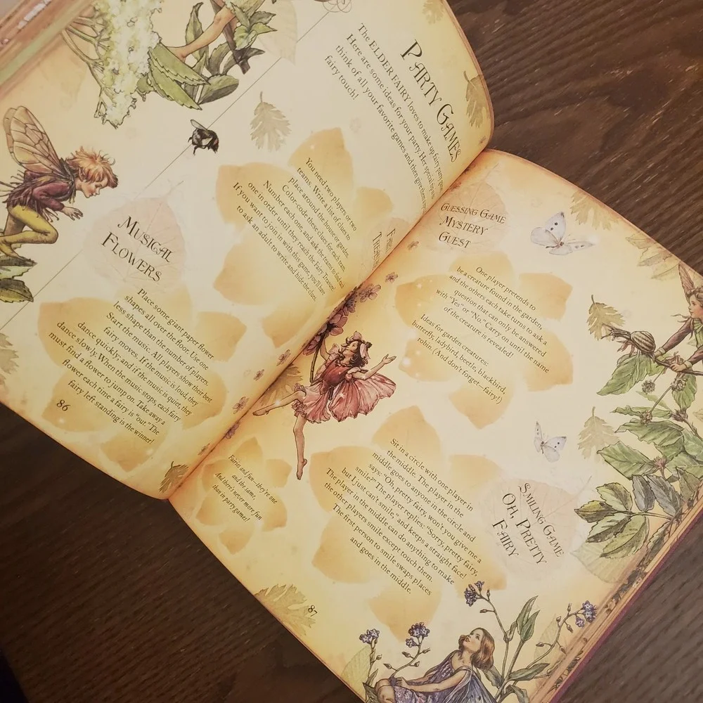 N/A girls book