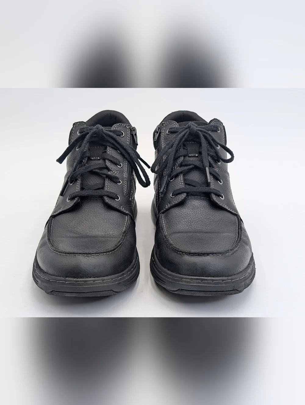 Clarks comfort maintaining structured