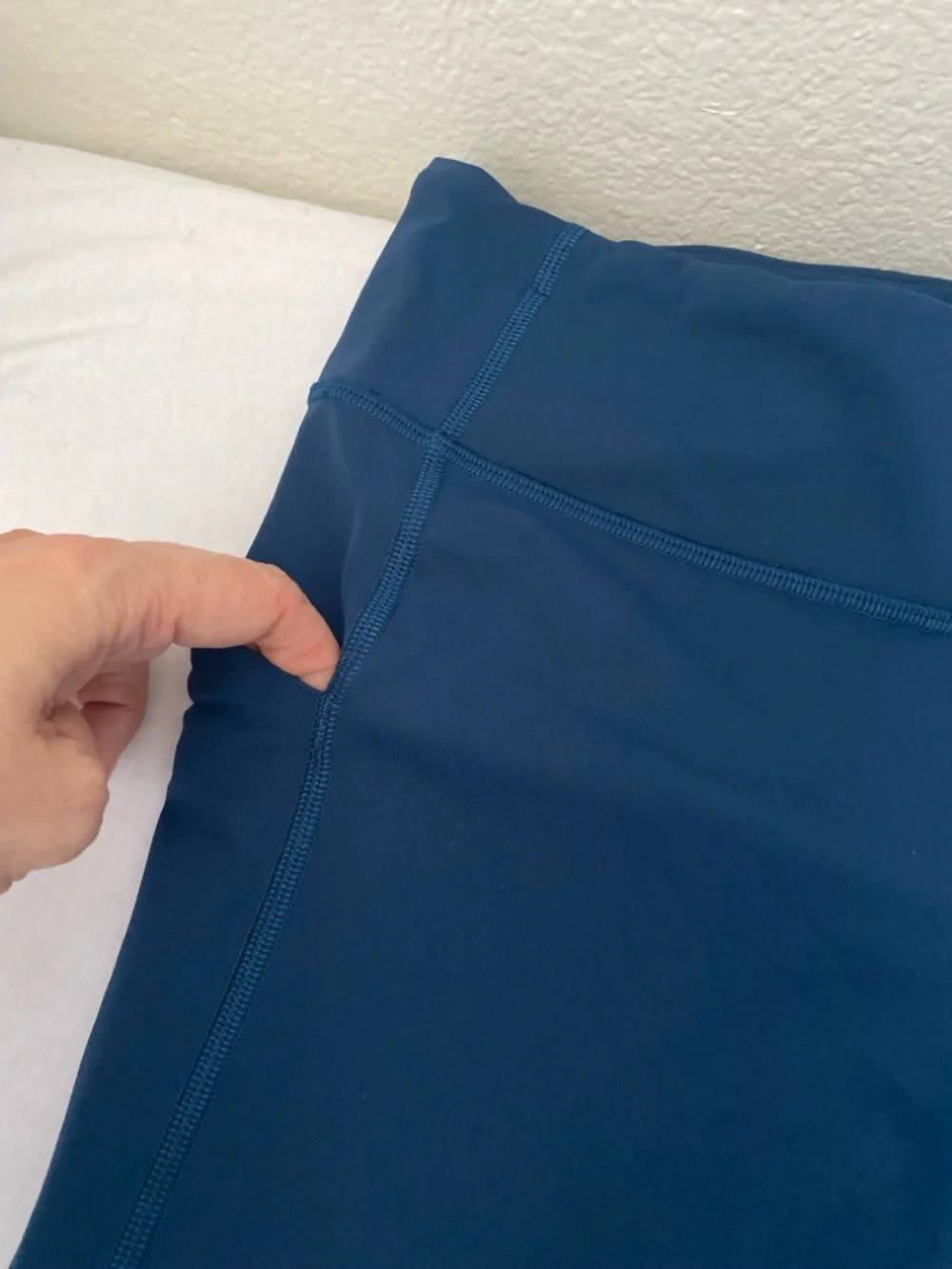 lululemon athletica stretchy capri