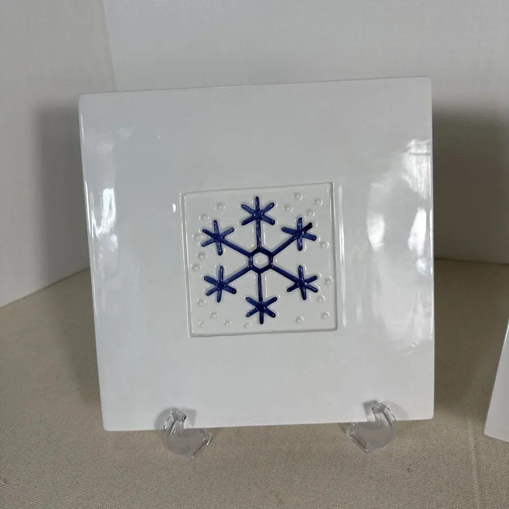 Crate & Barrel Set Of 2 Ceramic Snowflake Trivet Made in Italy Ceramica Stefani