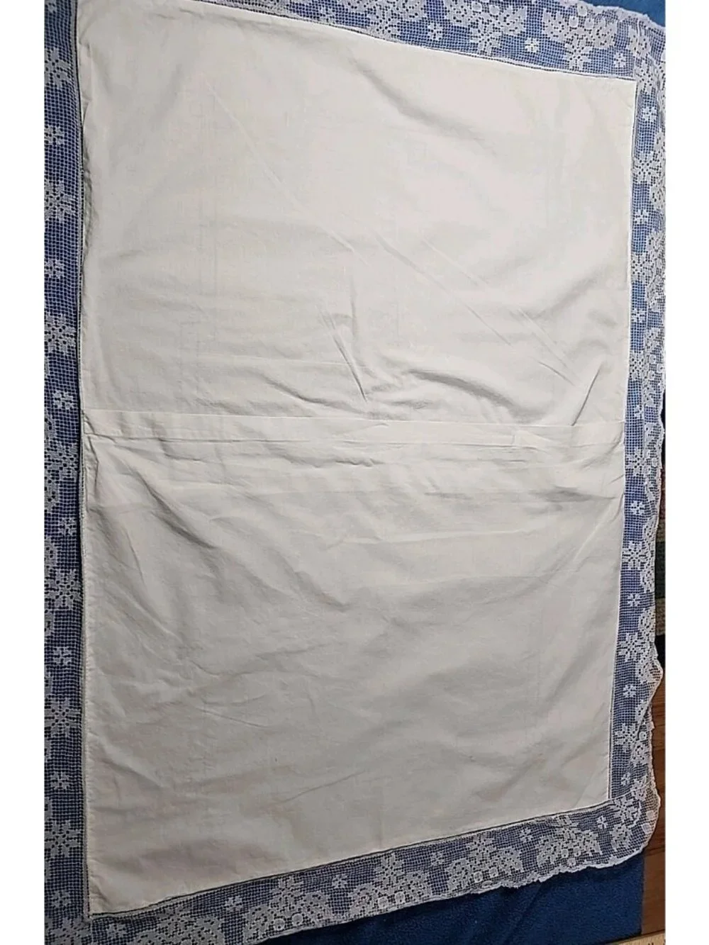 2 Lace Trimmed Embroidered Embellished White Cotton Victorian Pillow Shams Large