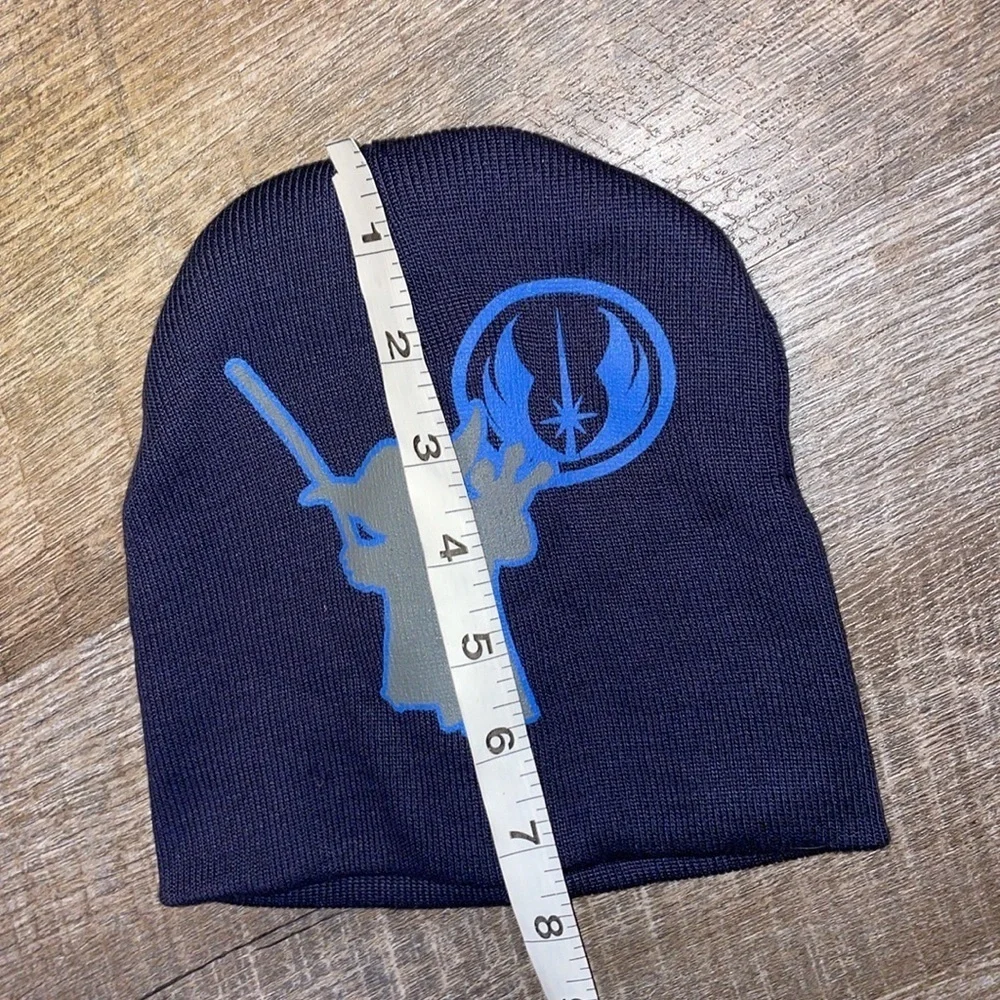 Star Wars knit star
