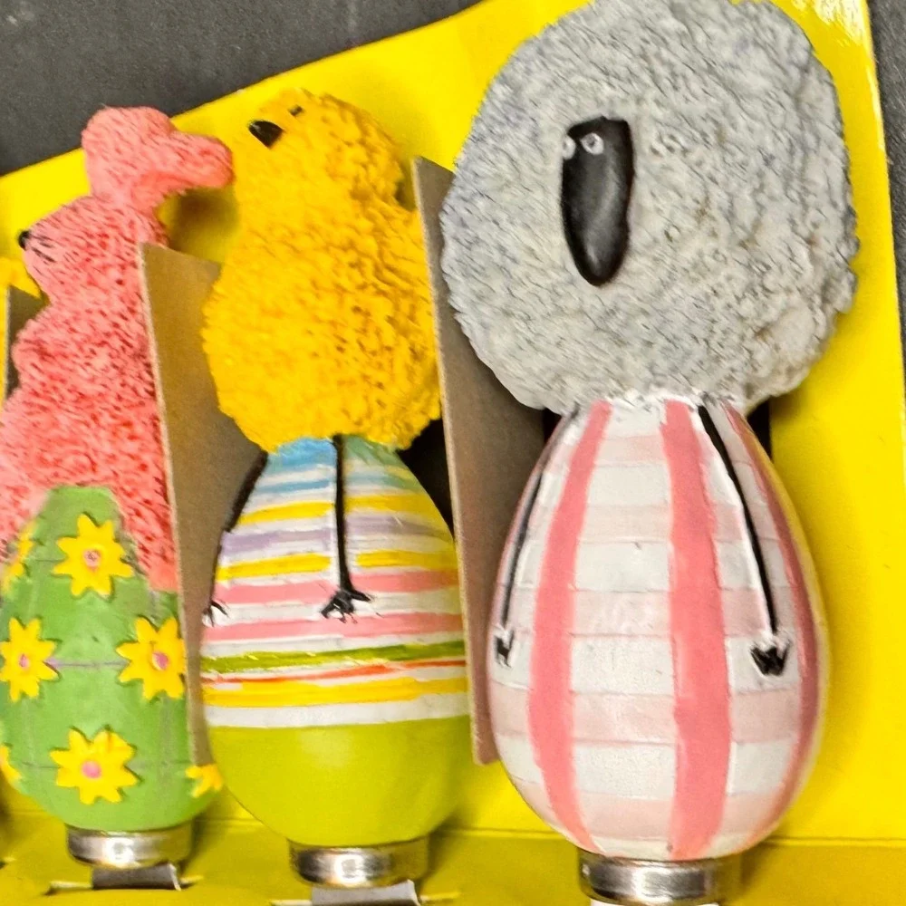New 90s Boston Warehouse Easter Egg Chick Bunny‎ Sheep Cheese Knife Set Spring
