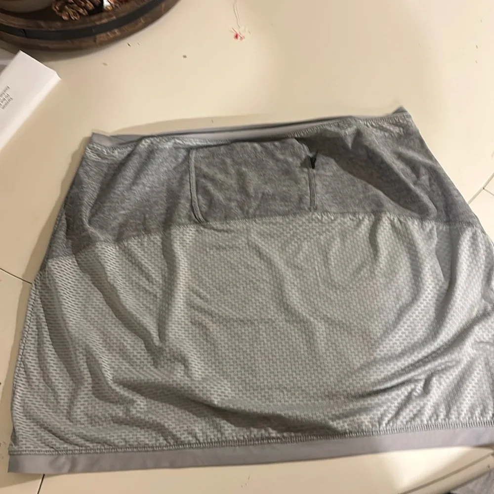🌸Boppy Gray nursing cover and car seat cover
