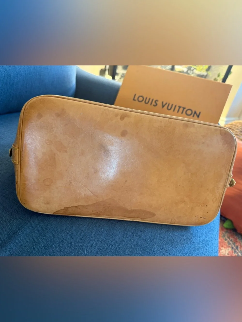Louis Vuitton good stains
