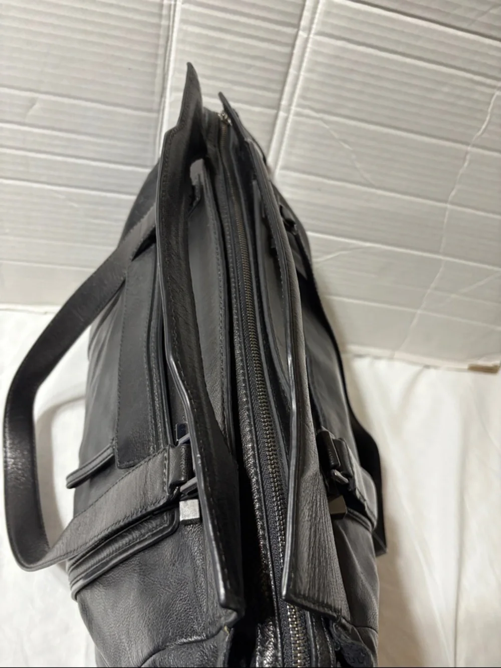 HUGO Black Leather Tote Briefcase. Unisex, full grain leather. EUC