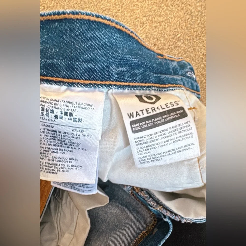 Levis levi jeans