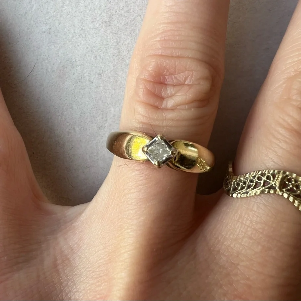 N/A ring solitaire 17