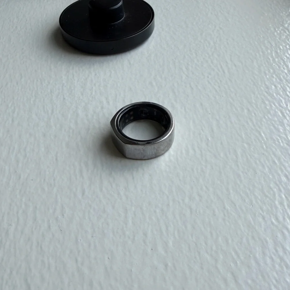 Oura smart ring