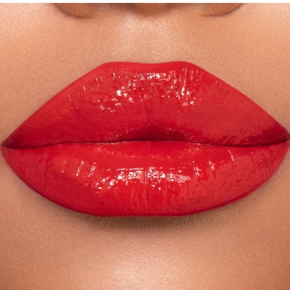 Jeffree Star red affair