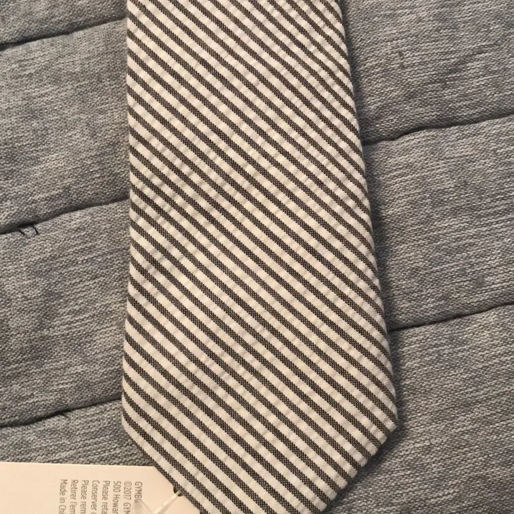 Gymboree adorable tie