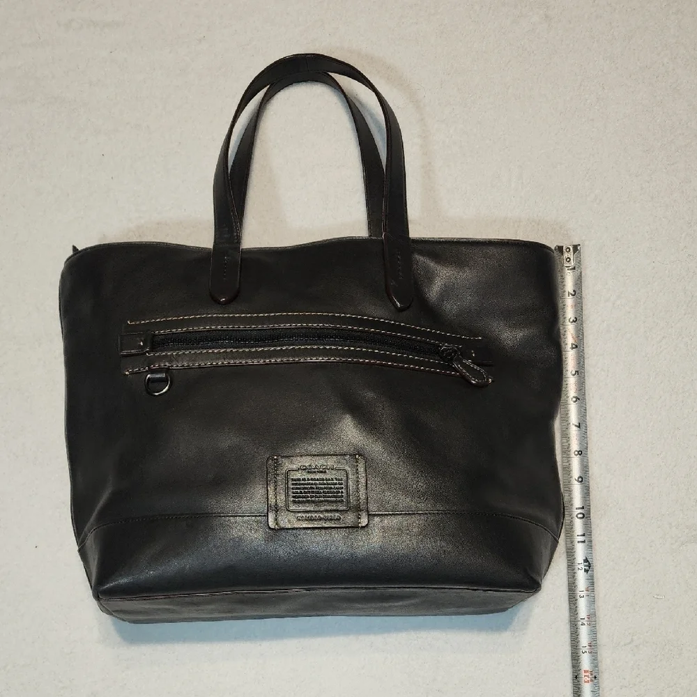 Coach elegant black