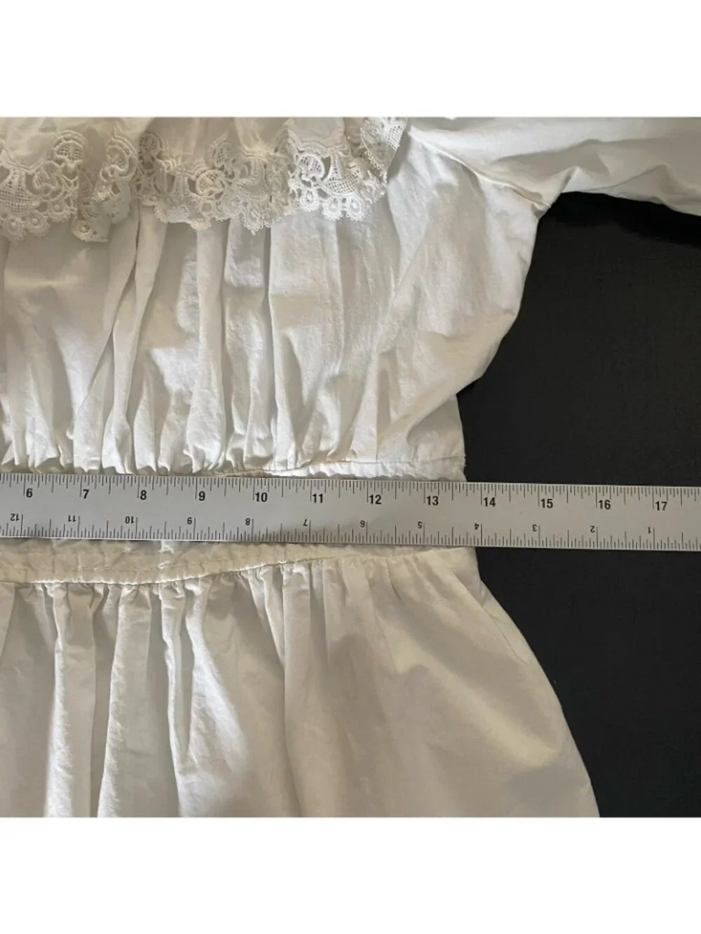 Maeve Peplum Eyelet Blouse M White Puff Sleeve Romantic Boho Peasant Milkmaid