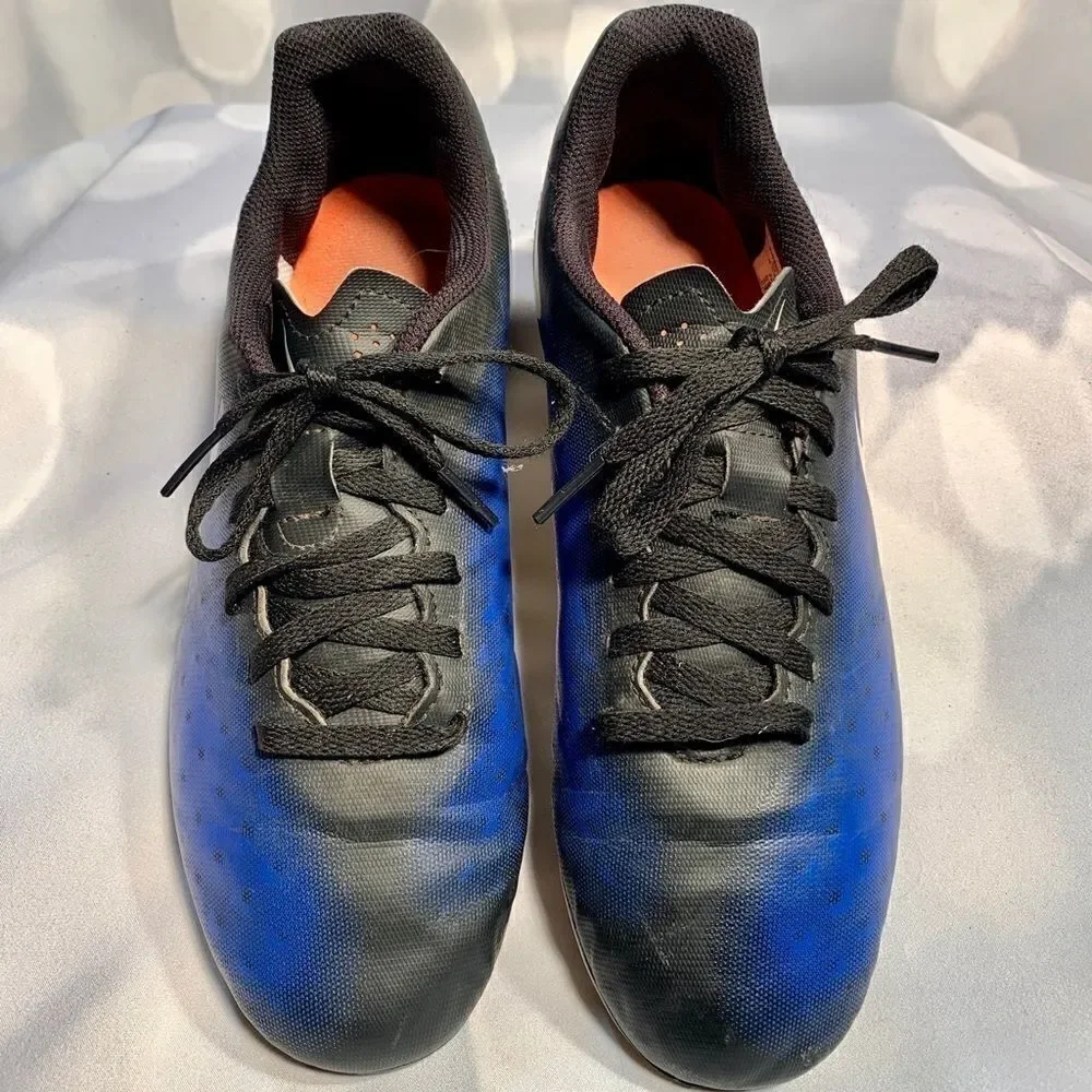 Nike magista cleats