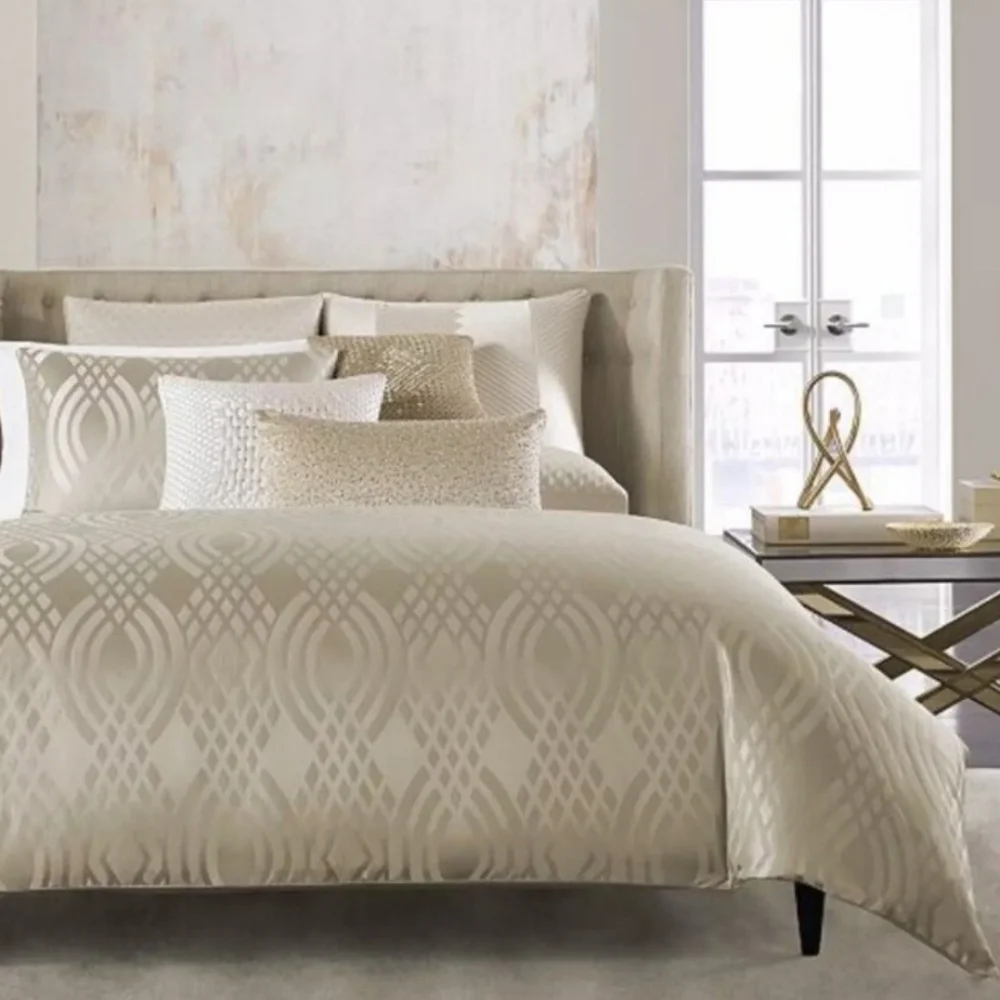 Hotel Collection Dimensions CHAMPAGNE Full / Queen Duvet