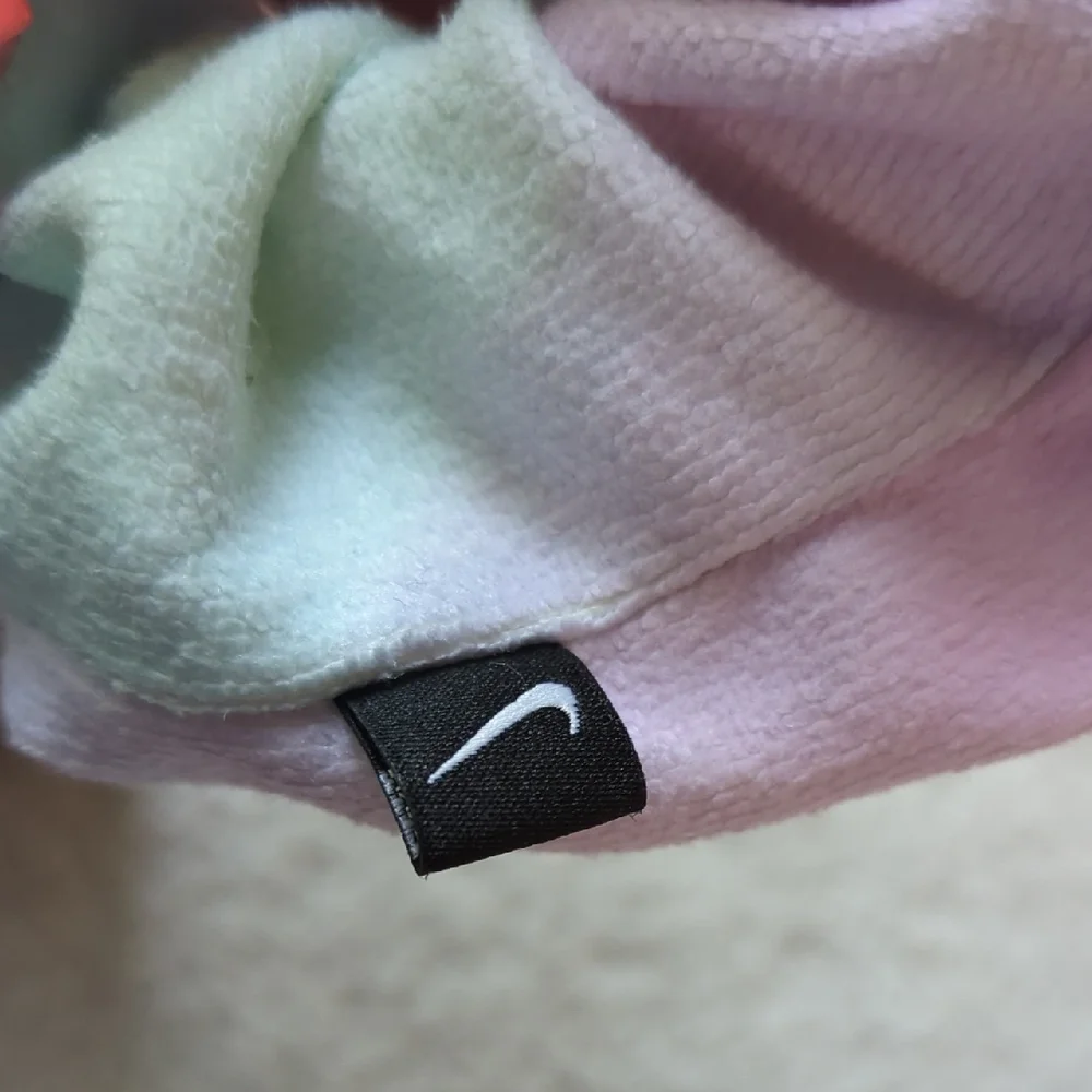Nike scrunchie blend
