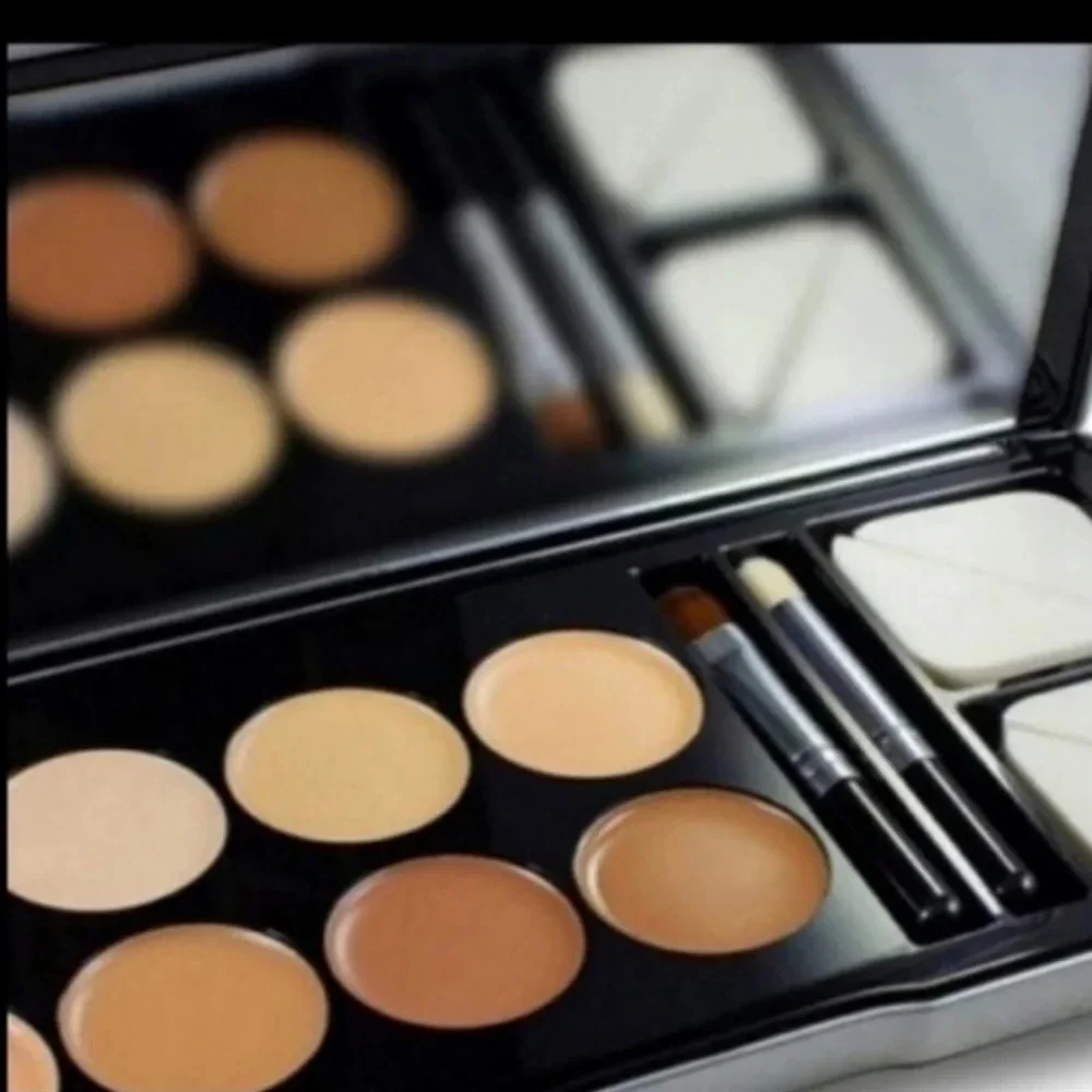 B Me Makeup Essentials me makeover