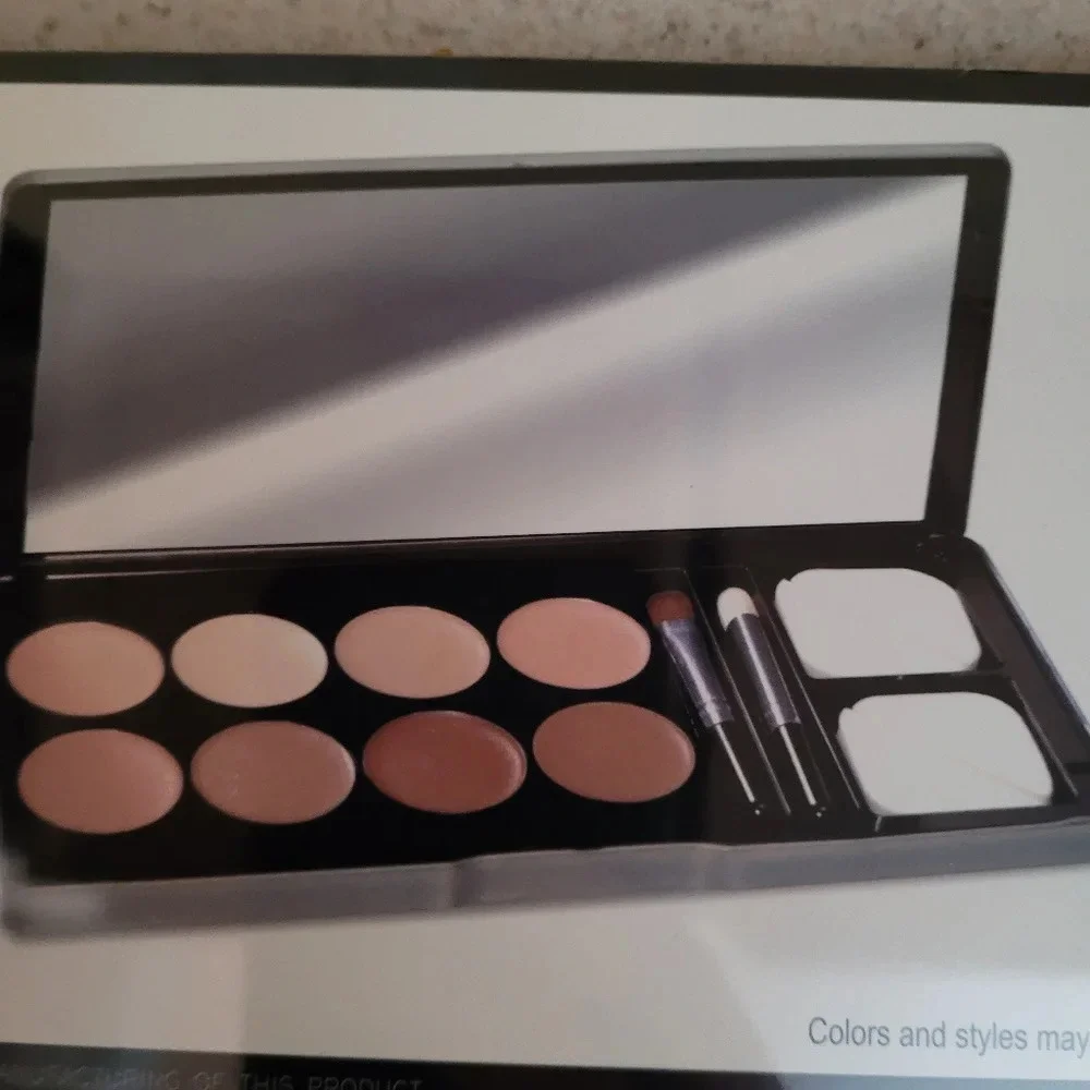 B Me Makeup Essentials me makeover