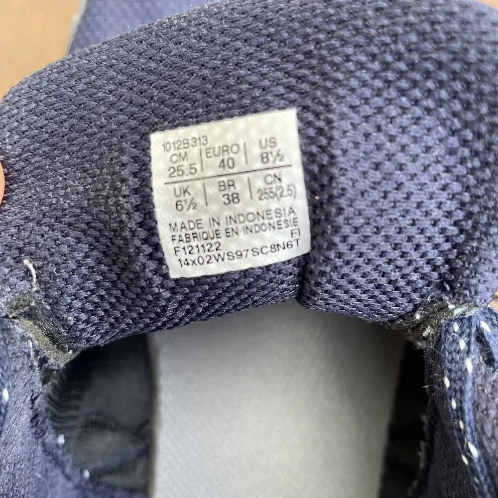 Asics great used