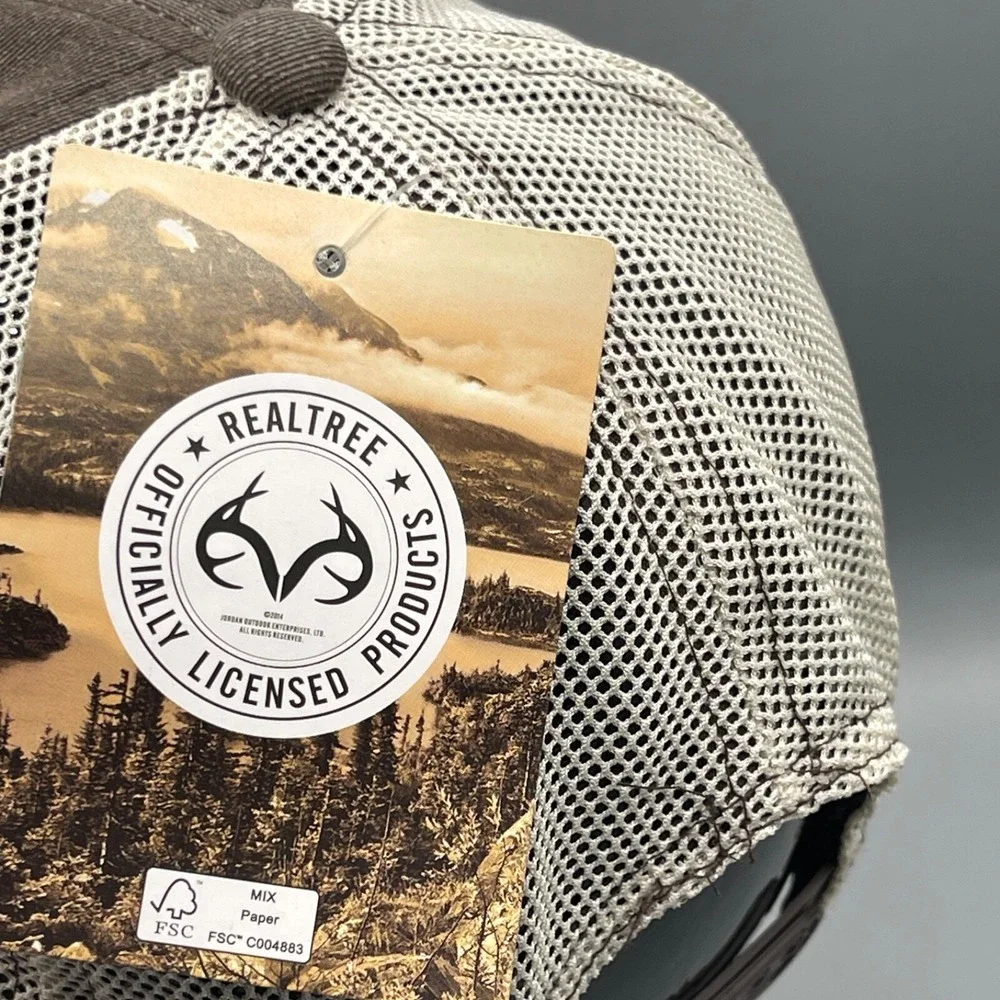 Realtree outdoors trucker