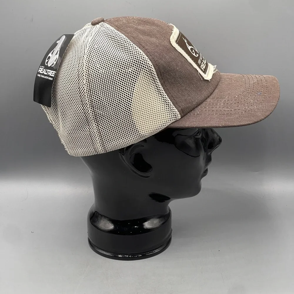 Realtree outdoors trucker