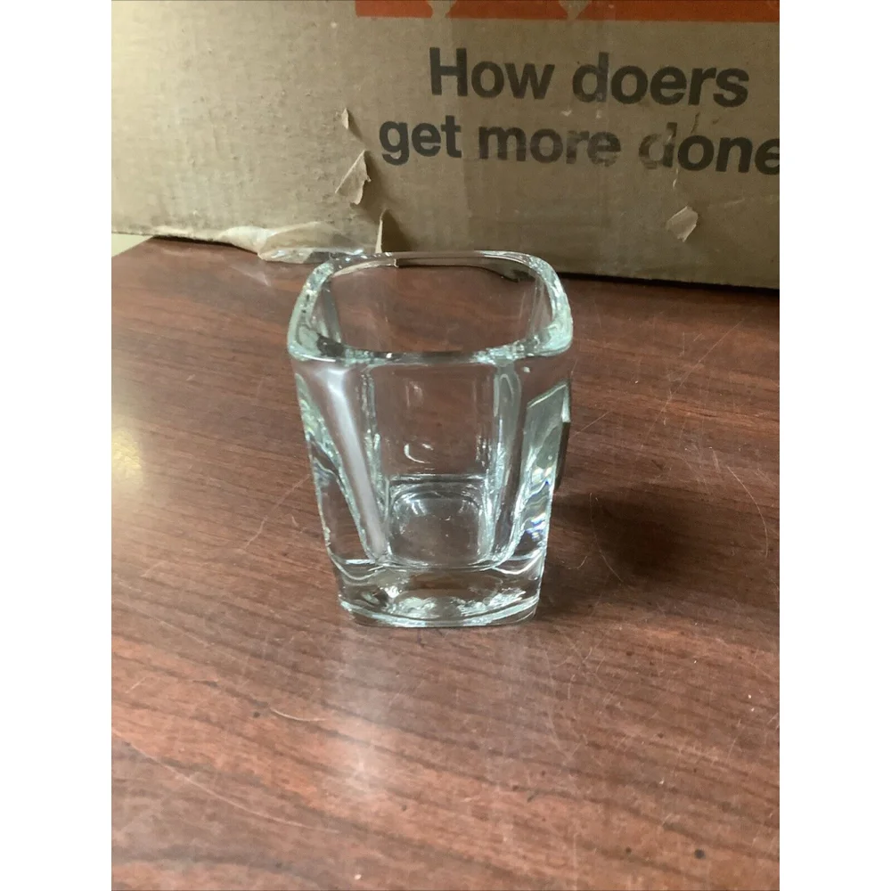 Vintage CAMEL GENUINE TASTE CIGARETTE PROMOTIONAL SHOT GLASS 1994 PEWTER EMBLEM