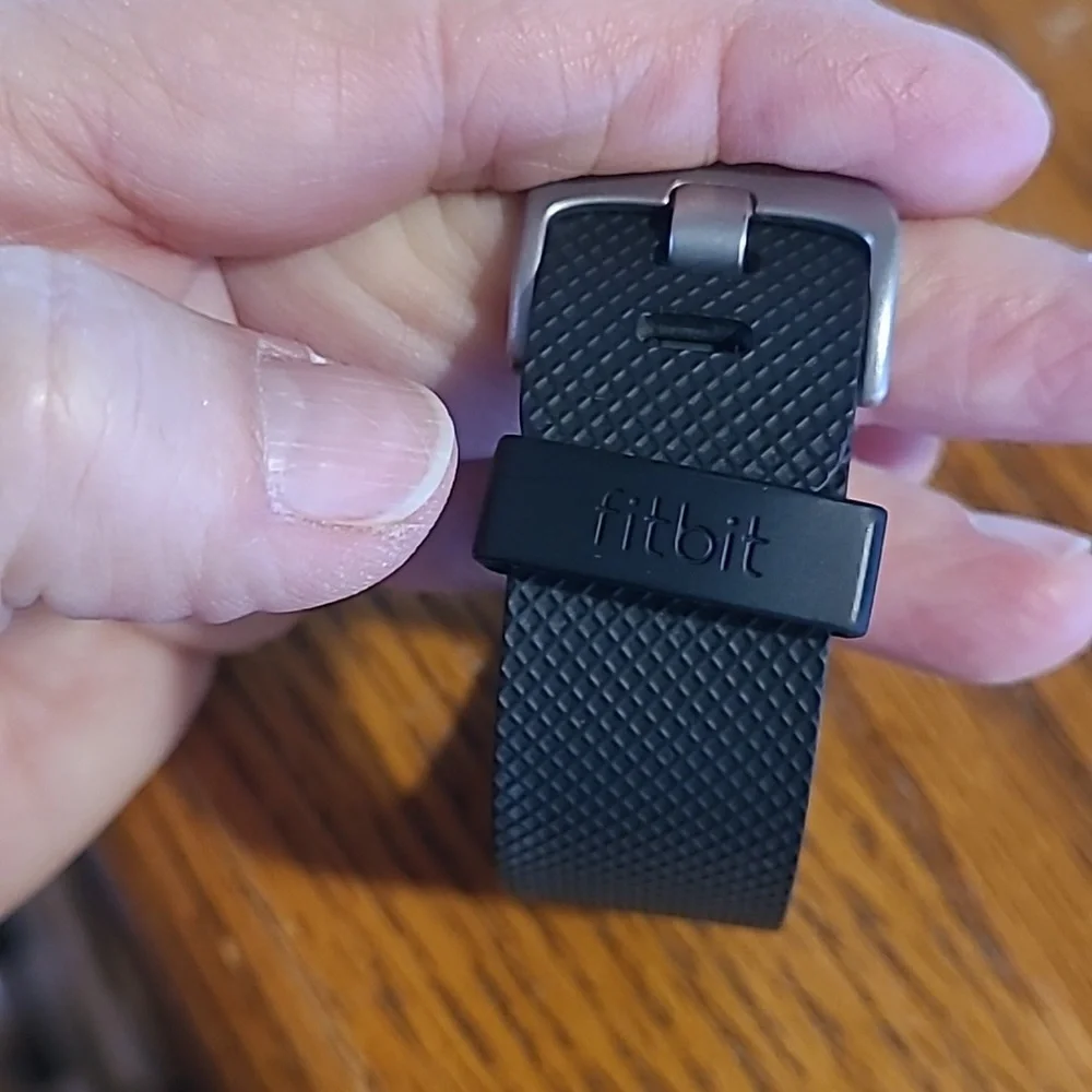 fitbit lost charger