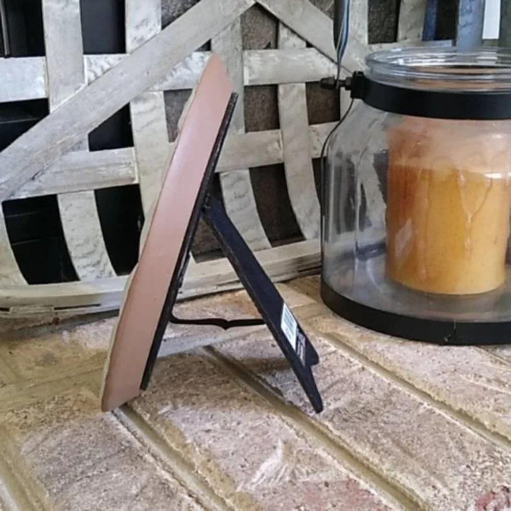 Parisian Home white round