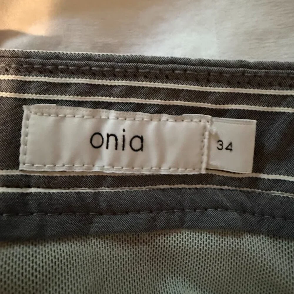 Onia size 34