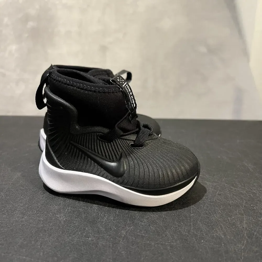 Nike Binzie Boot Toddler Size 4C Black Slip-On Hook & Loop Sneakers BQ5382-002