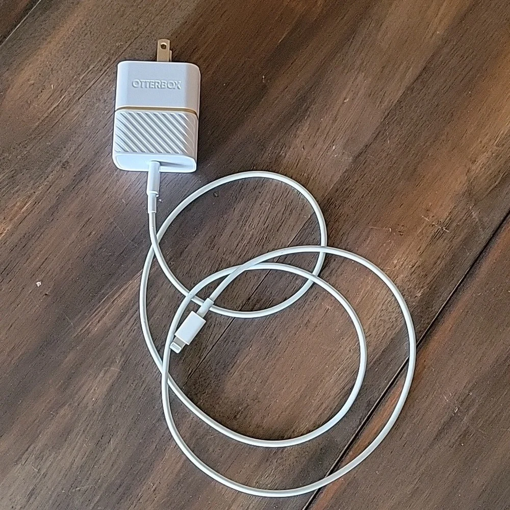 OtterBox 20w usb