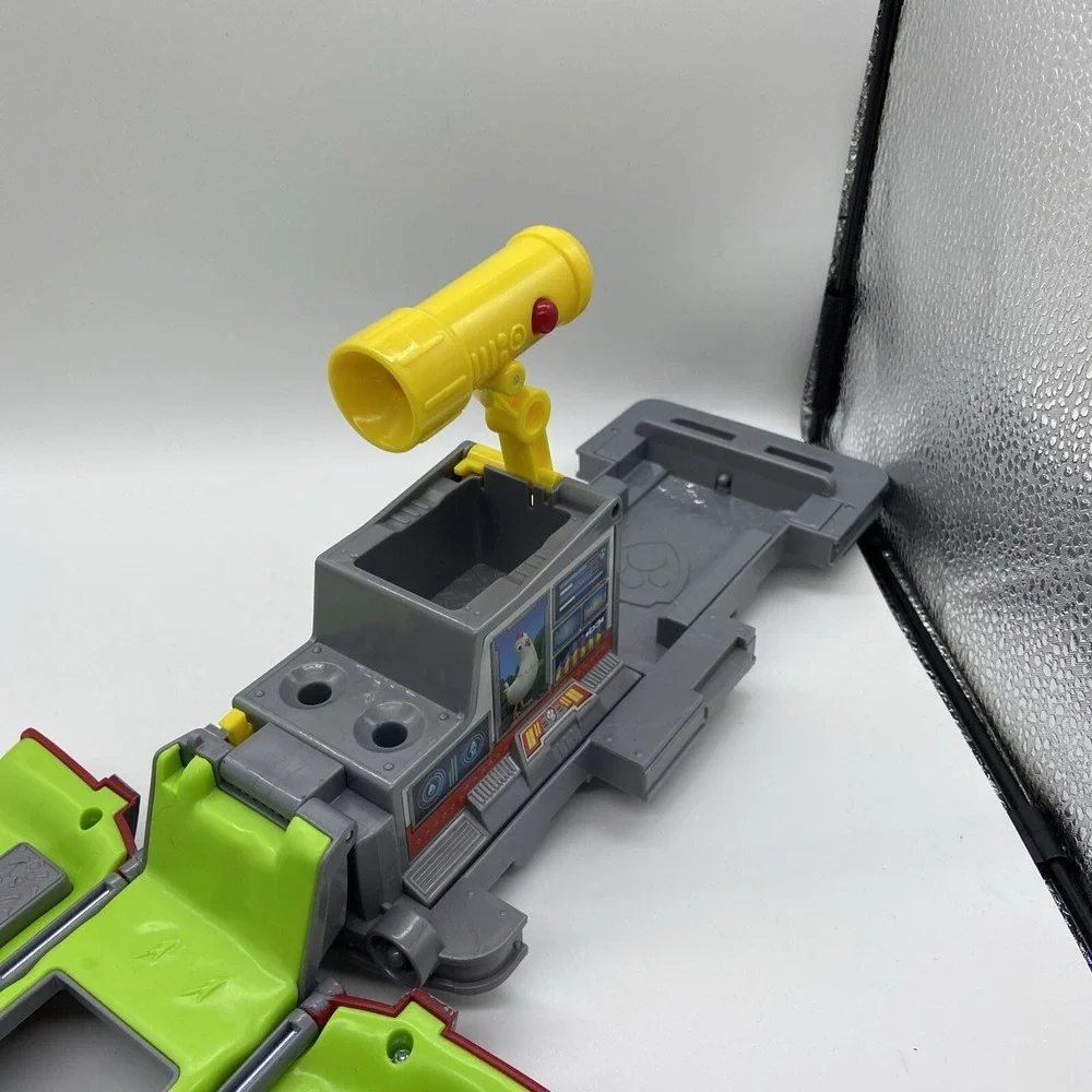 Paw Patrol Marshall Transforming Fire Truck Vehicle with Marshall Figure Red 03