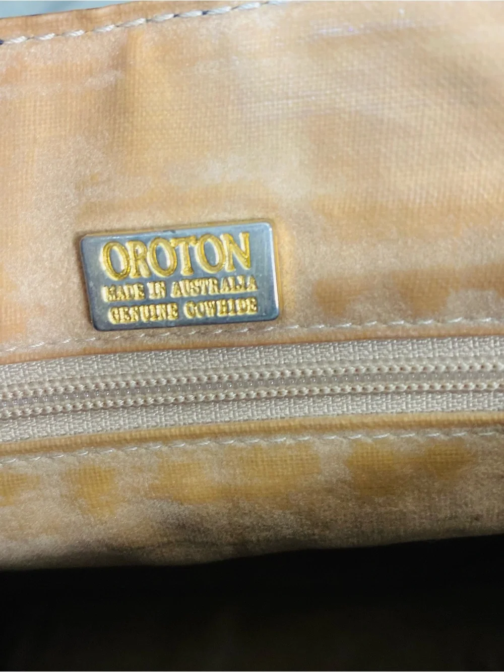 OROTON Australia BLACK LEATHER LOGO Flap Over CROSSBODY SHOULDER BAG BUCKET