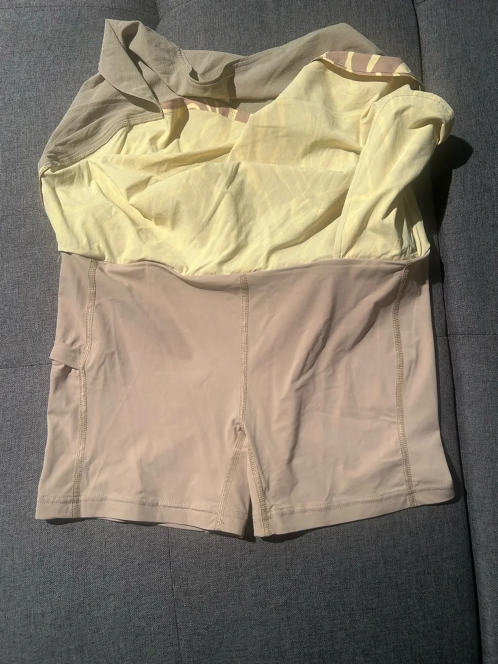 Outdoor Voices Tan and Yellow Patterned Skirt Skort Size Medium