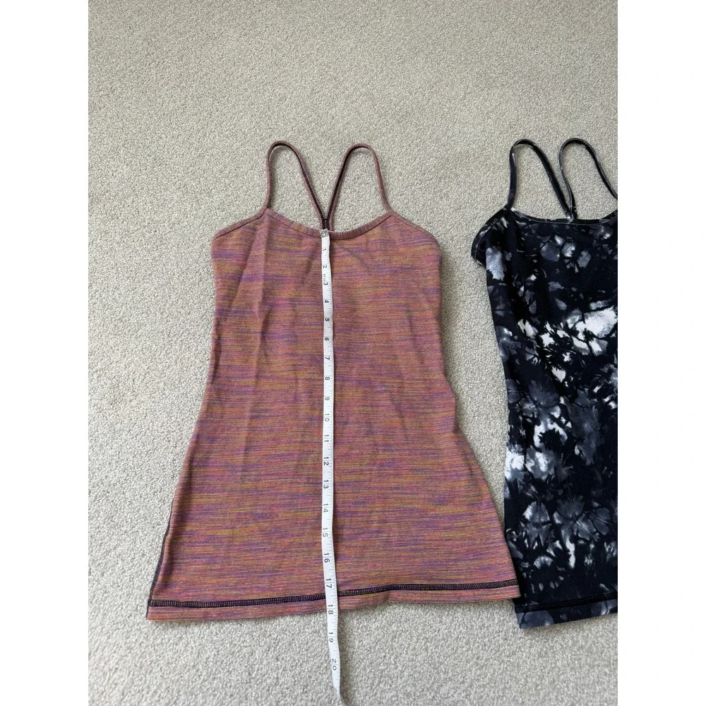 Lululemon print providing four