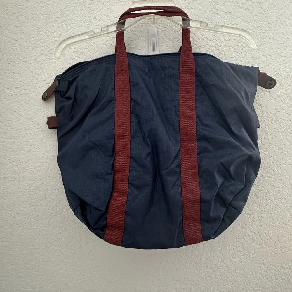 Vintage Pierre Cardin Paris New York Weekender Duffle Bag Tote‎ Bag Navy Blue