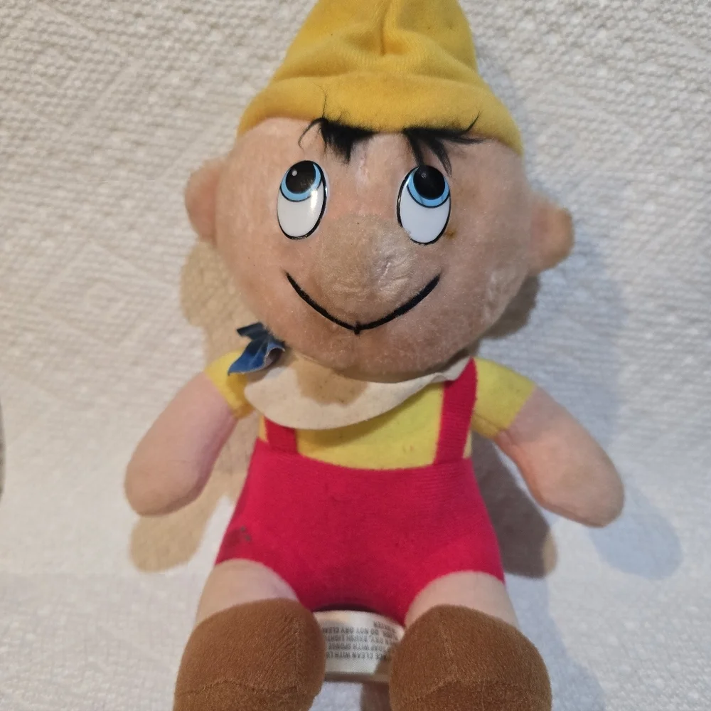 Vintage Walt Disney Productions Pinocchio Plush Stuffed Doll Toy 8”