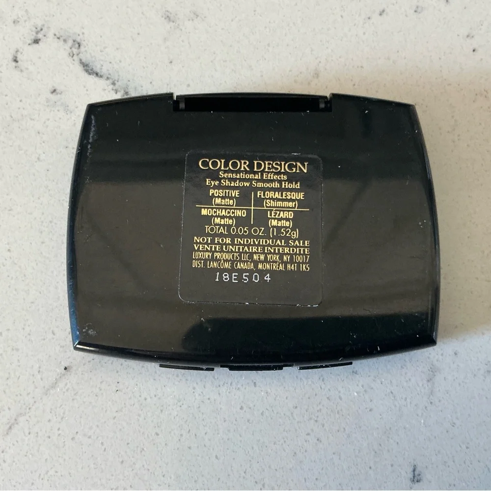 Discontinued Estée Lauder sensational effects eyeshadow shadow smooth hold