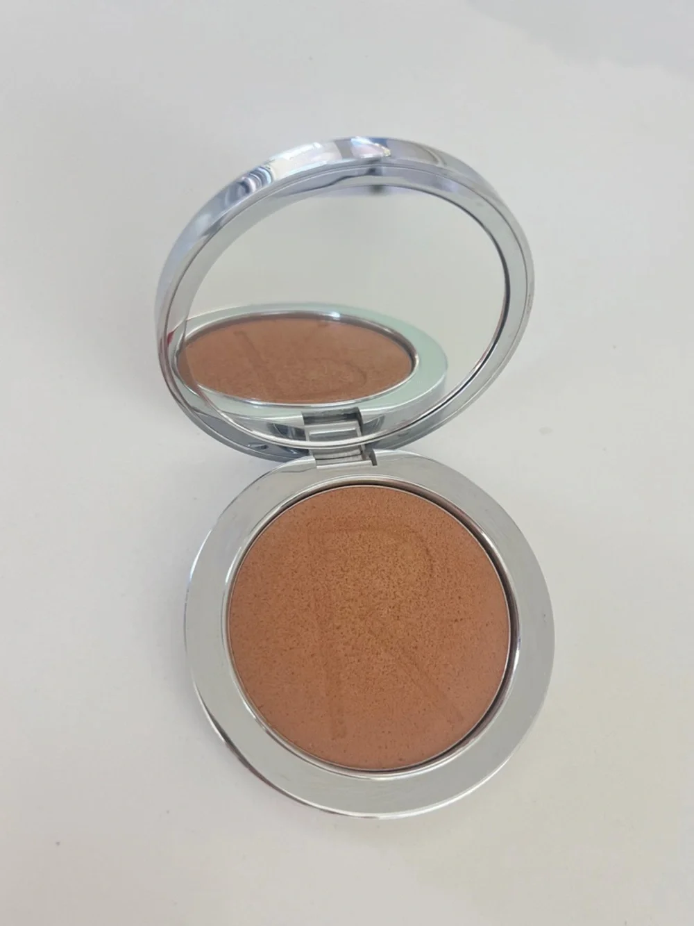 Rodial bronze tour