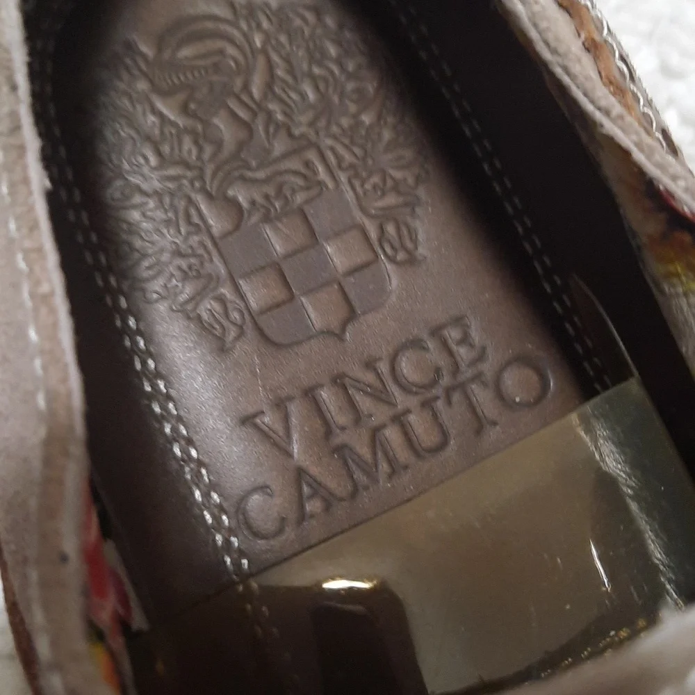 Vince Camuto vince camuto