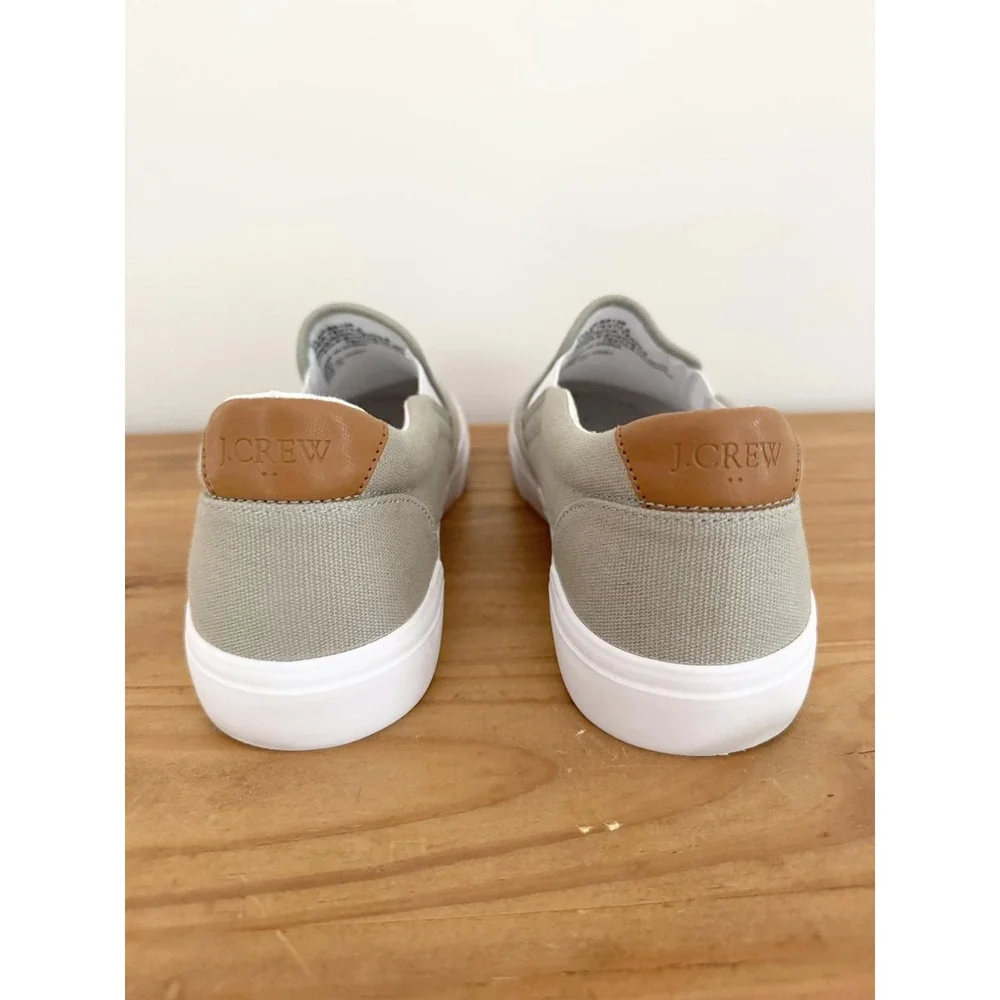 J. Crew step into