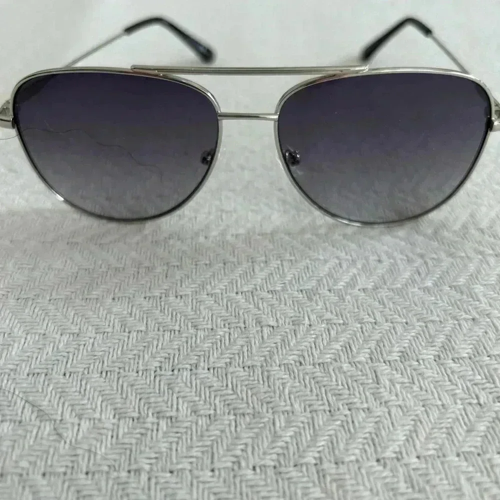 Calvin Klein 100% un