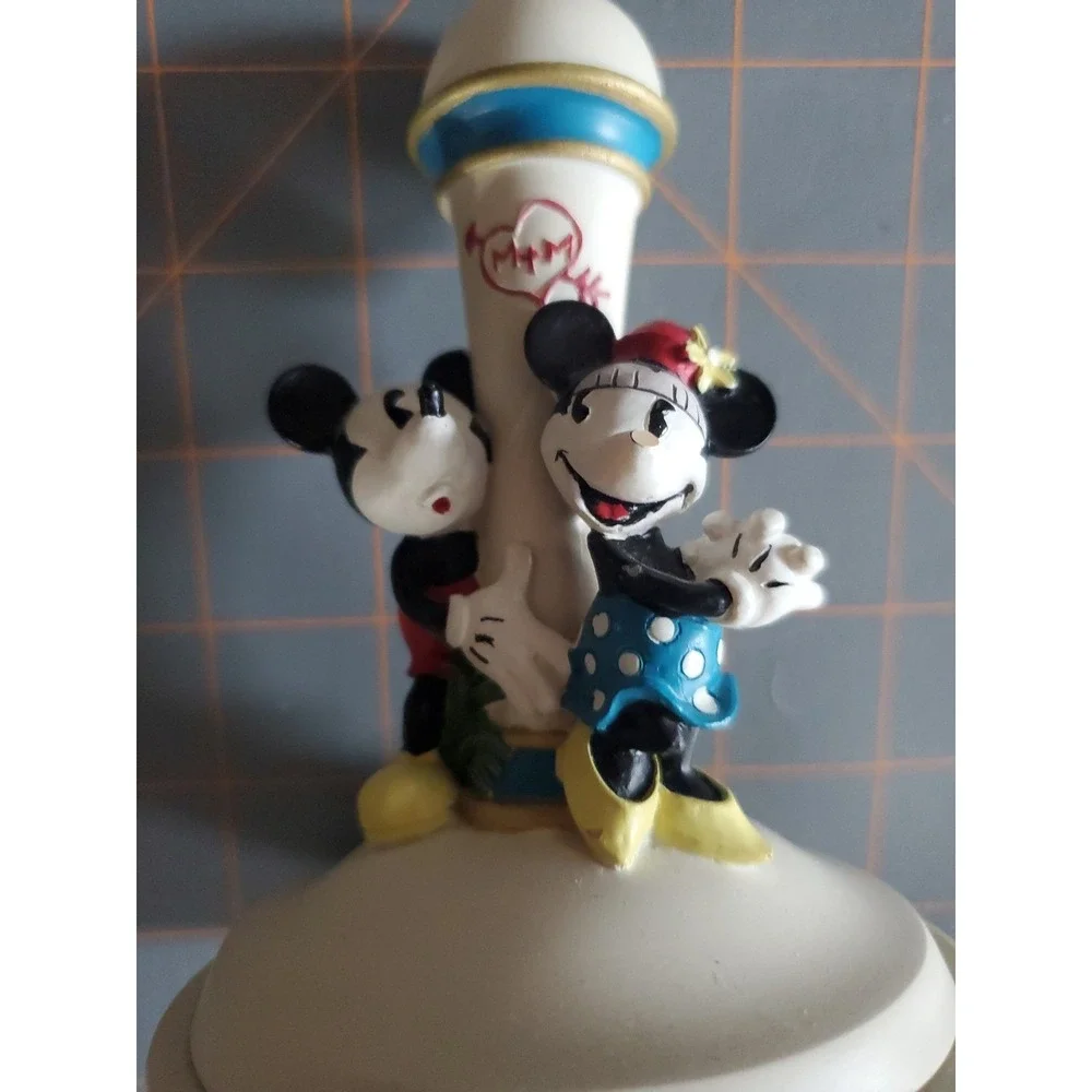 Disney welcome all